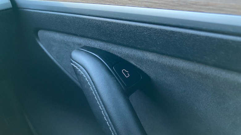 Tesla Model 3 Standard Plus 4dr Auto Electric Saloon